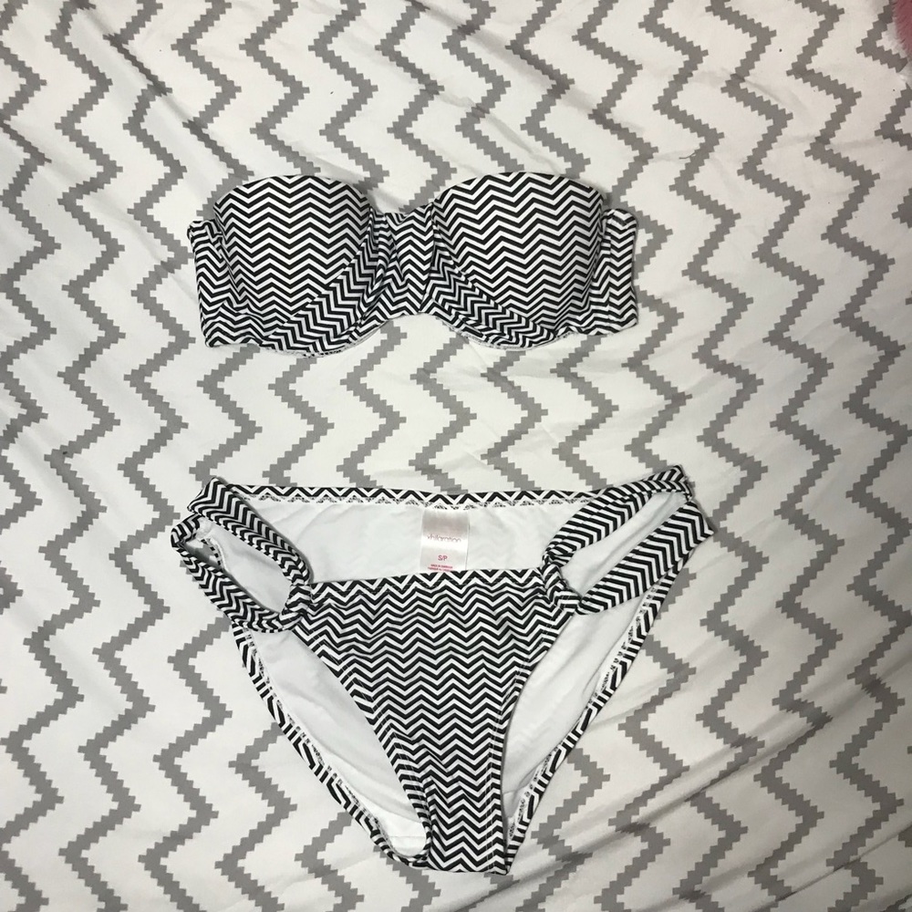 Xhilaration swimsuit top & bottom striped